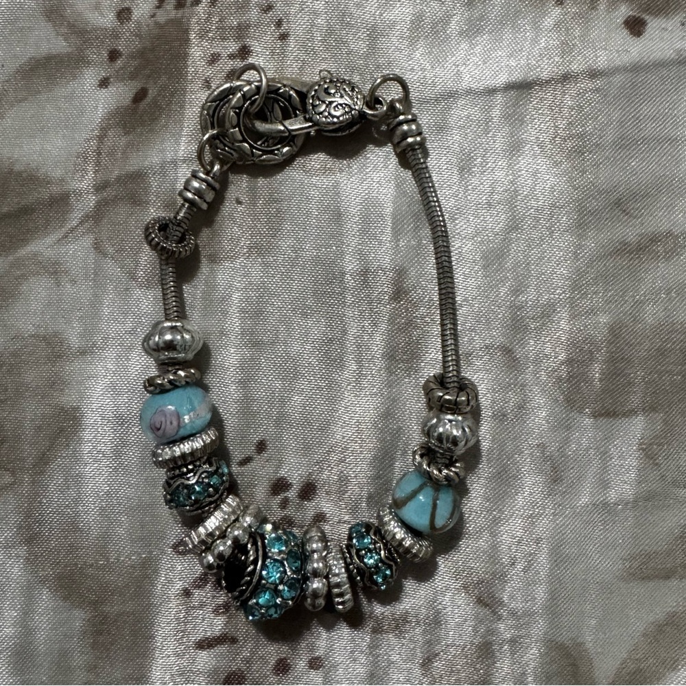 VINTAGE PANDORA BRACELET